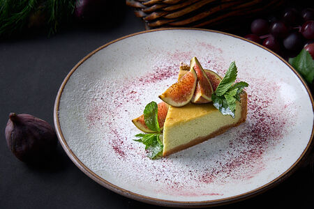 Чизкейк фисташковый