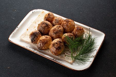 Картофель, запеченный на углях