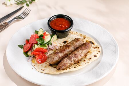 Люля-кебаб из ягненка