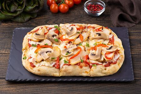 Пицца Цыпленок крем-чиз