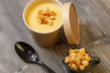 Сырный крем-суп