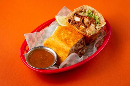 Буррито с хрустящей курицей