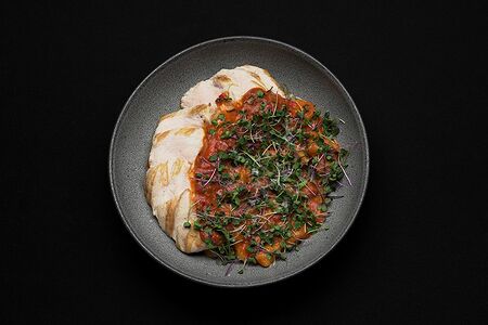 Ньокки арабьята с куриной грудкой