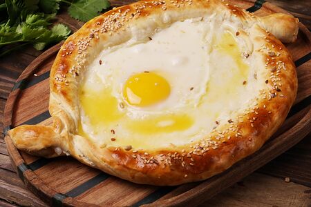 Хачапури по-аджарски