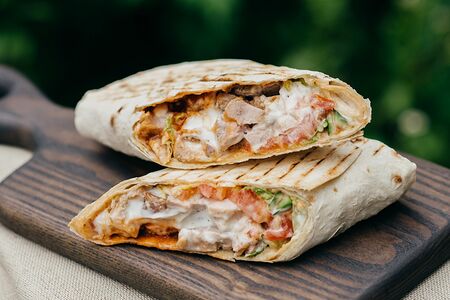 Шаурма свиная на углях (маленькая)