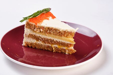 Морковно-апельсиновый торт