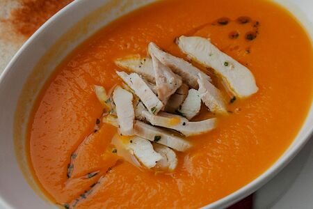 Суп-крем из тыквы с курицей