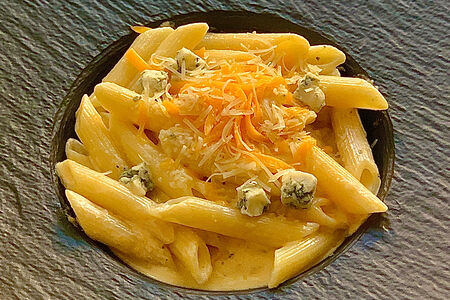 Паста Кватро формаджи