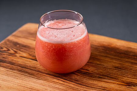 Грейпфрутовый свежевыжатый сок