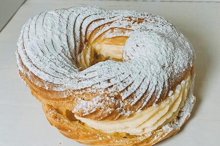 Заварное кольцо с творожным кремом