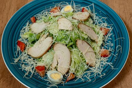 Цезарь с куриной грудкой