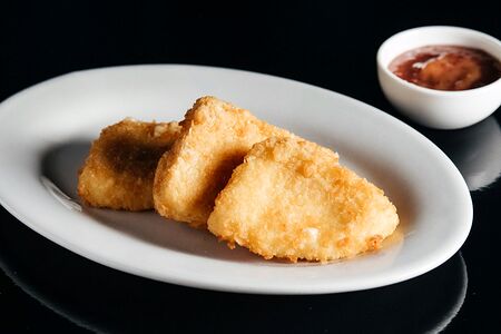 Сулугуни в панировке