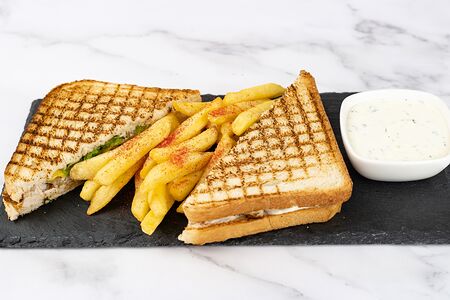 Клаб-сэндвич с курицей