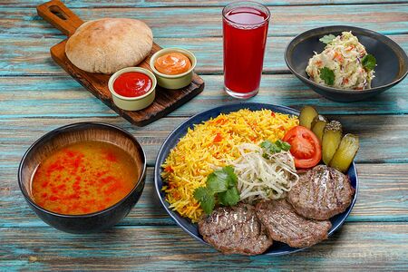 Комбо 8 Кебаб из баранины с рисом