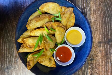 Пельмени жареные гёдза со свининой