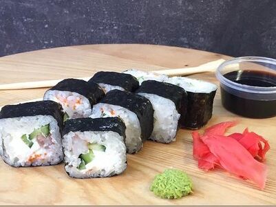 Ролл окинава шримп