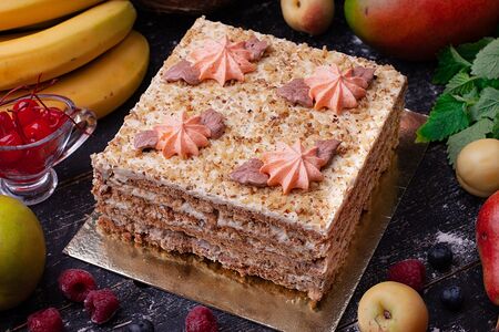 Торт Киевский S