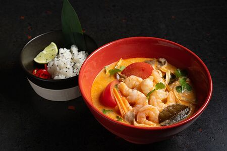 Том Ям с креветками