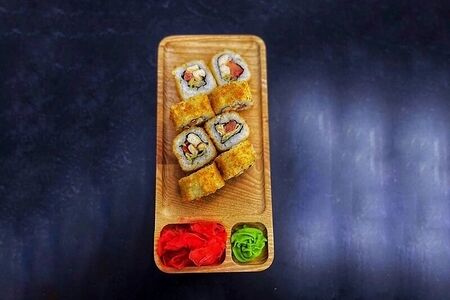 Ролл жареный с курицей