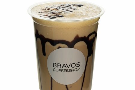 Сникерс шейк