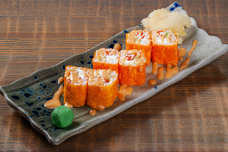 Ролл Мамэ Маки с лососем