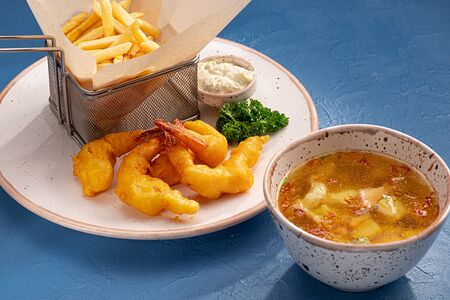 Креветка Темпура, Уха из Сёмги, гарнир на выбор картофель Фри или Рис