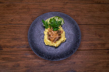 Бефстроганов из мраморной говядины