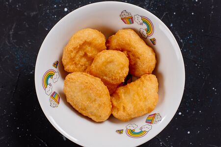 Куриные наггетсы