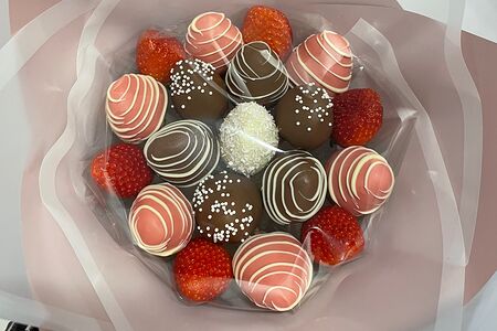 Букет из клубники в шоколаде Эйфория S