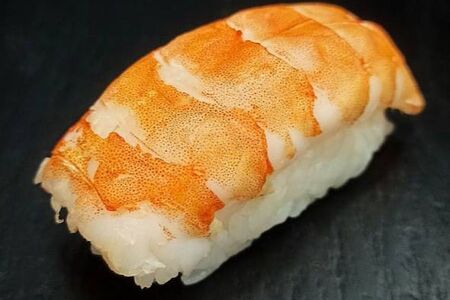 Суши с креветкой