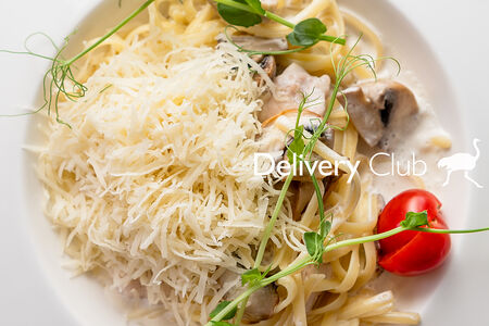 Паста с курицей и грибами