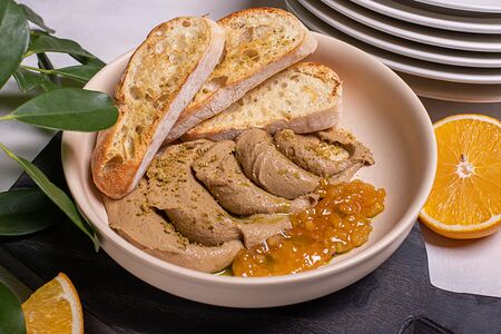 Паштет из куриной печени с домашним апельсиновым джемом