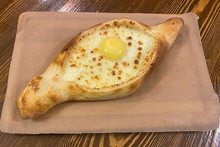 Хачапури по-аджарски