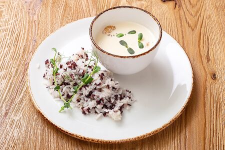 Очищенные хвосты тигровых креветок