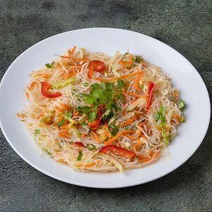 Стеклянная лапша с овощами