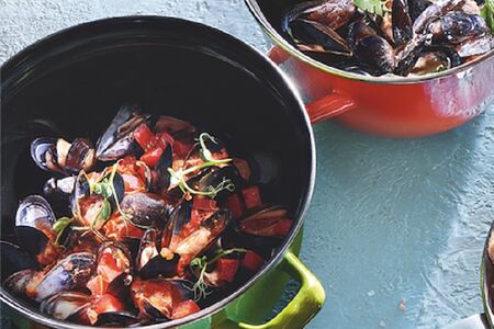 Мидии Том Ям