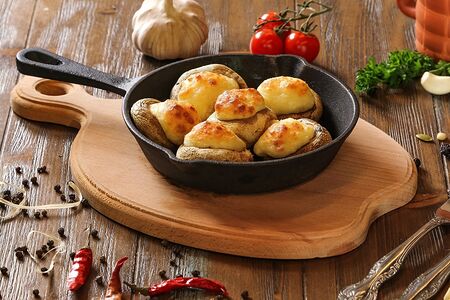 Грибы с сыром на Кеци