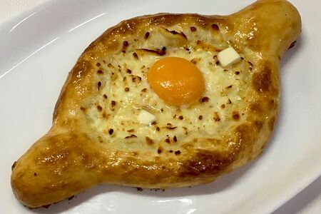 Хачапури по-аджарски