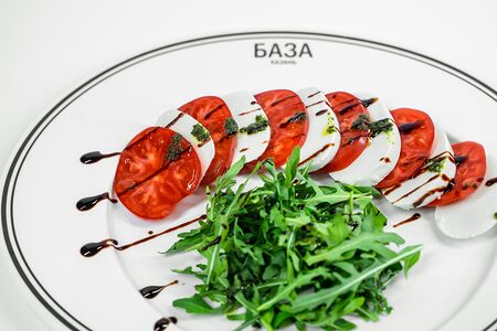 Салат Капрезе