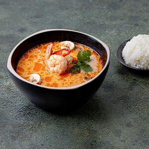 Том ям с креветками половинка