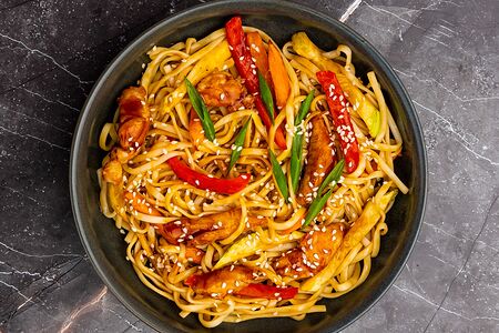 Удон с курицей