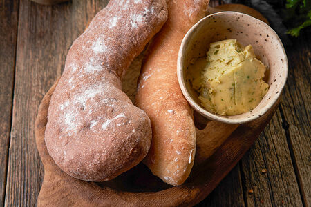 Пури с чесночным маслом