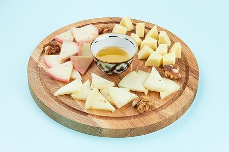 Сырная тарелка