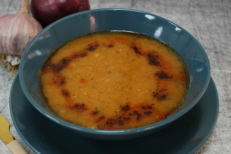 Суп чечевичный