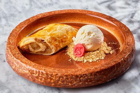 Грушевый штрудель