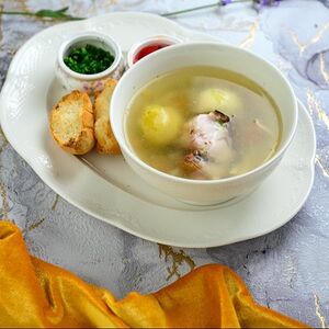 Уха из осетрины со стерлядью холодного копчения