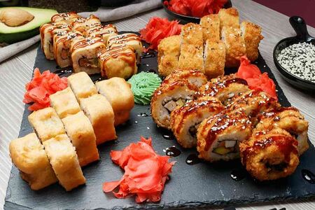 Сет горячих роллов Темпура