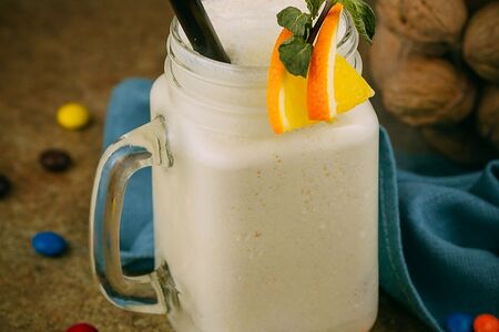 Коктейль молочный