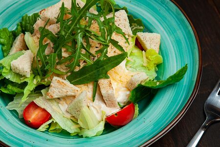 Цезарь с курицей