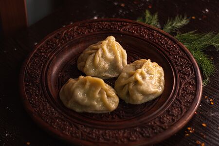 Манты с говядиной